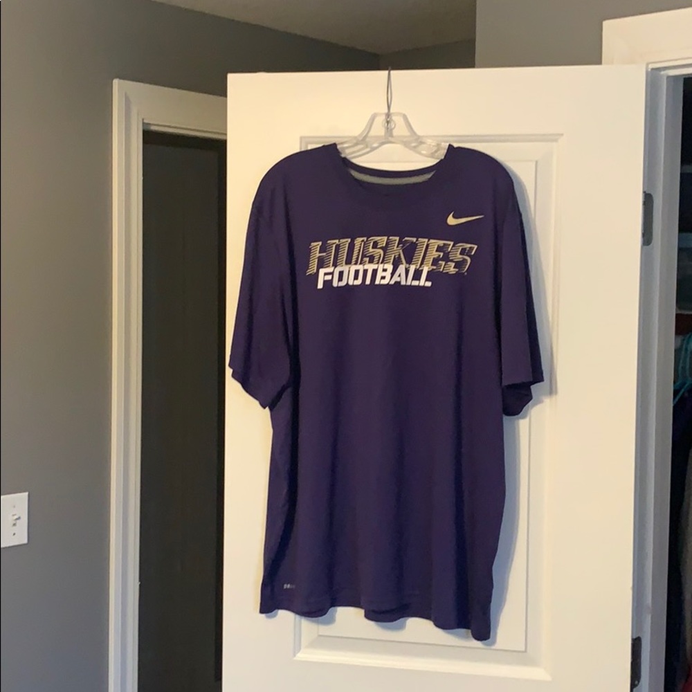 Nike dry-fit Washington Huskies T-shirt